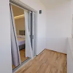 Rubi Διαμέρισμα Σαράντα