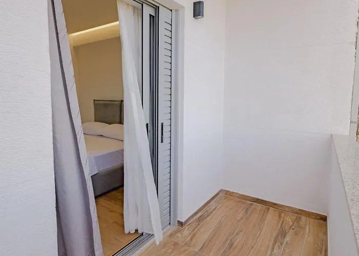 Rubi Apartamento Sarandë